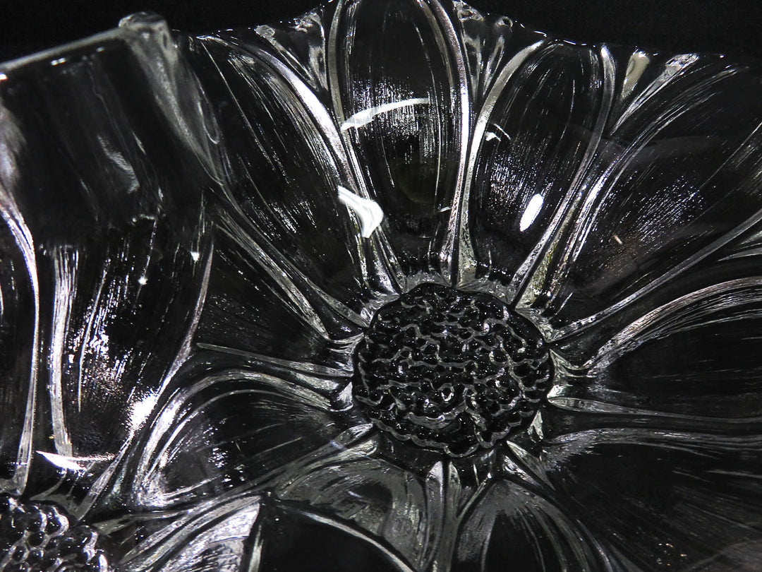 3 Section Sunflower Dish