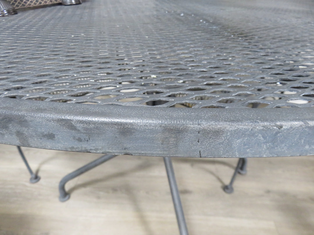 Woodard Patio Table & Chairs