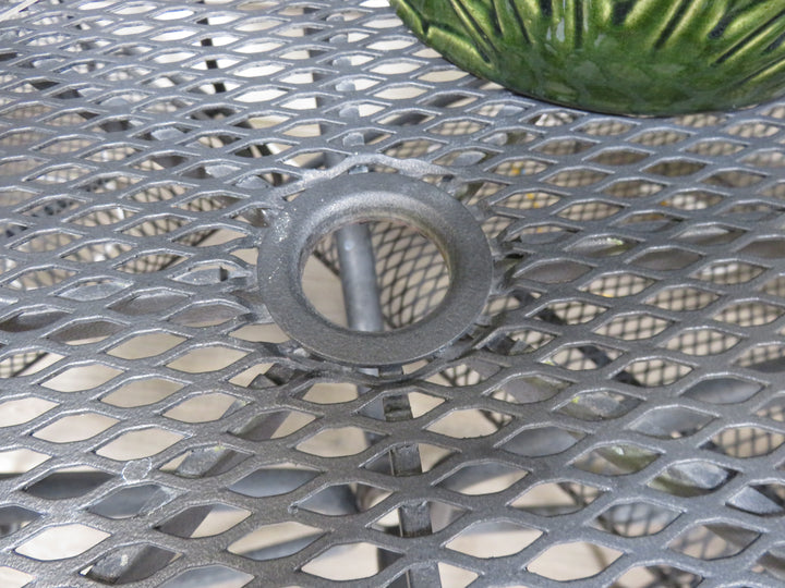 Woodard Patio Table & Chairs