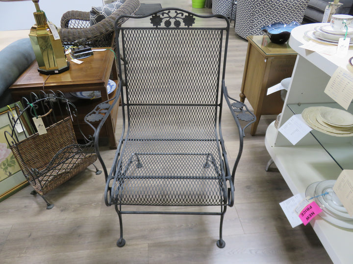 Woodard Patio Table & Chairs