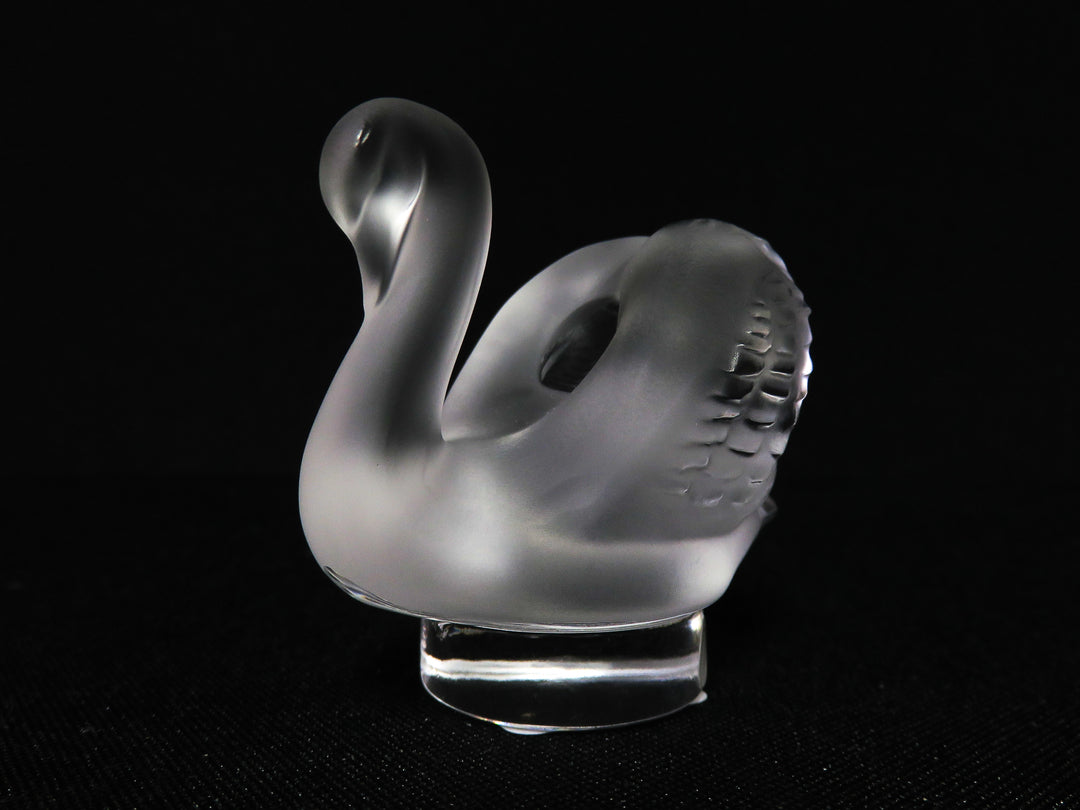 Lalique Swan Figurine