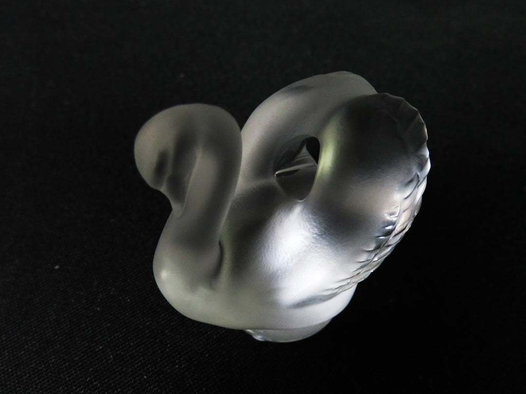 Lalique Swan Figurine