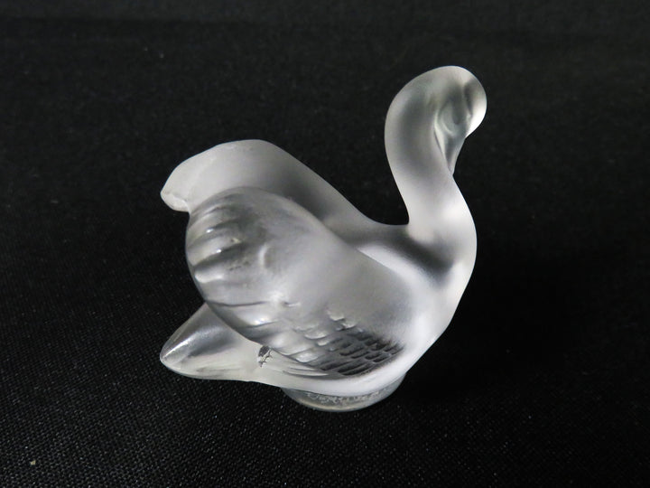 Lalique Swan Figurine