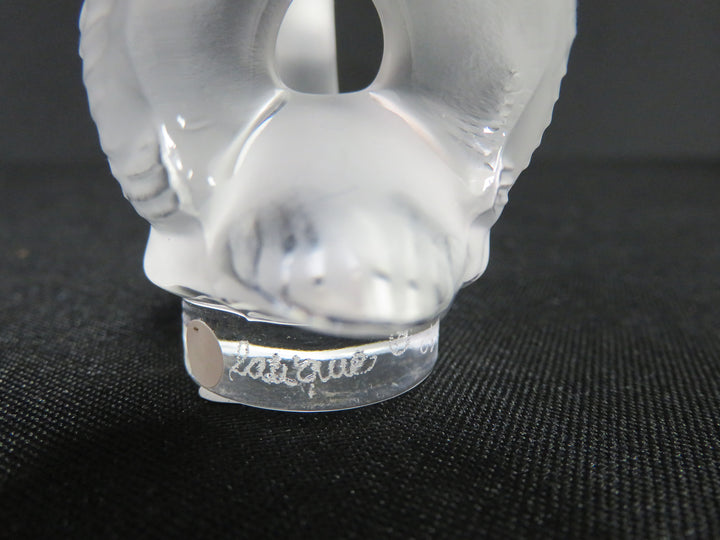 Lalique Swan Figurine