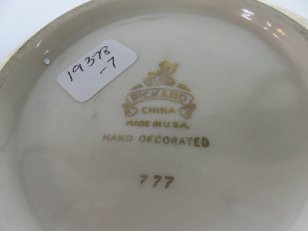 Pickard Gold Petal Bowl