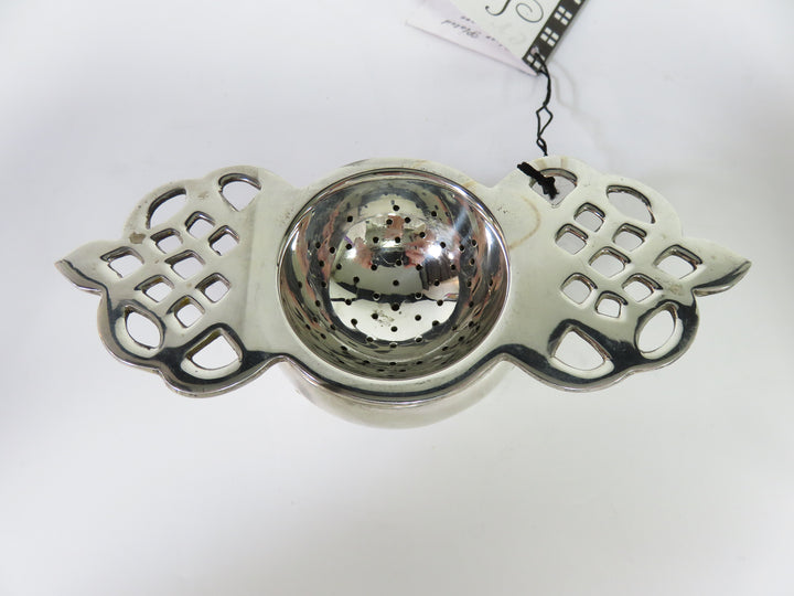 Two's Company Tea Strainer