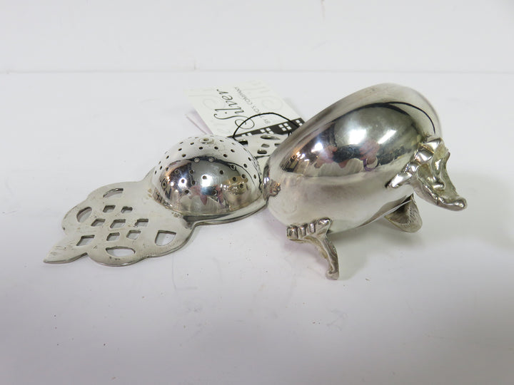 Two's Company Tea Strainer