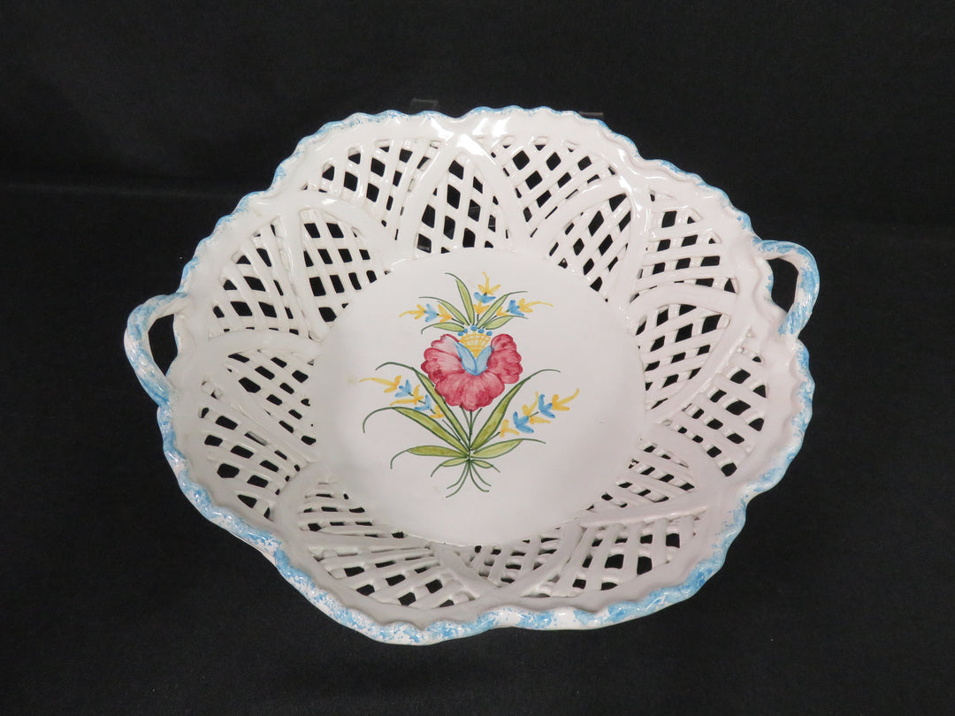Marshall Fields Exclusive Bowl