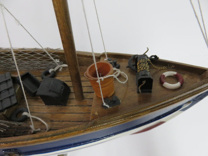 Celtic Mist Model Boat