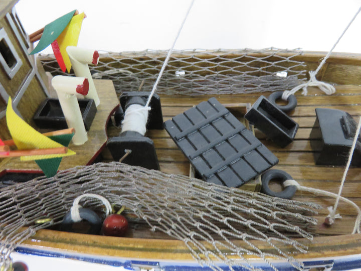 Celtic Mist Model Boat
