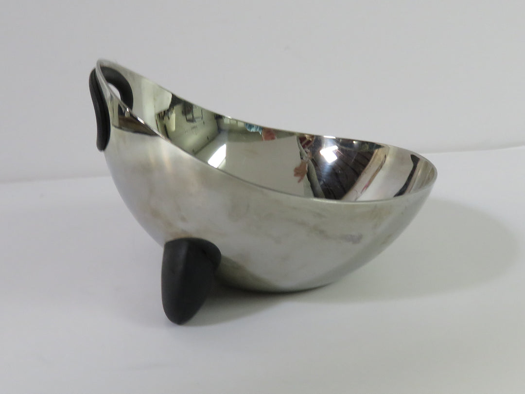 WetNoz Dog Bowl