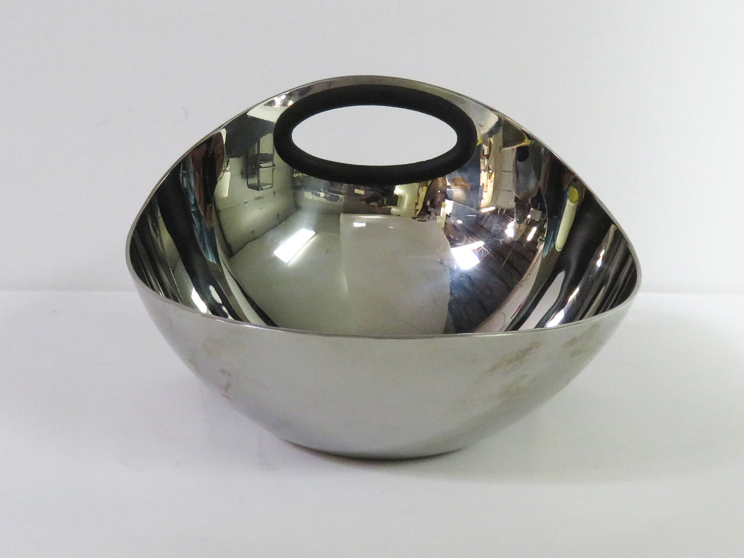 WetNoz Dog Bowl