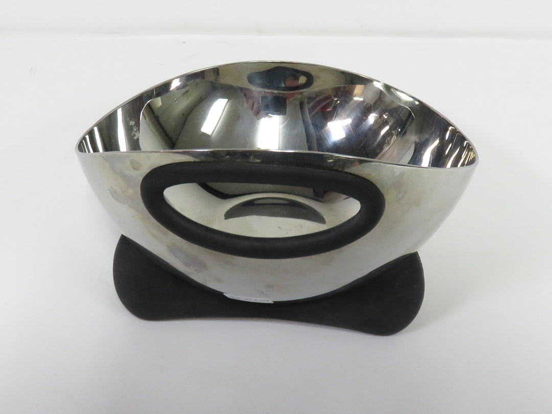 WetNoz Dog Bowl