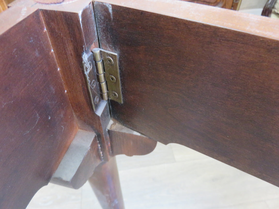 Ethan Allen Convertible Table