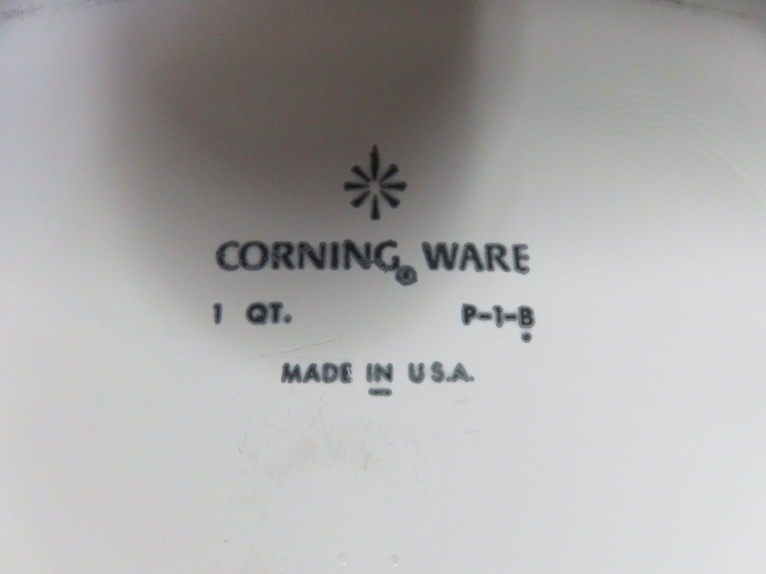 Corning Ware Lidded Baking Dish