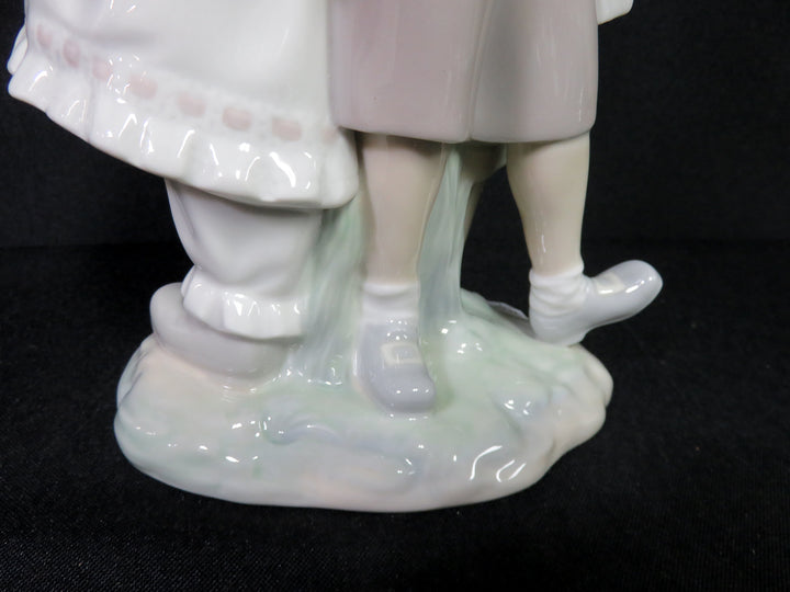 Lladró Figurine