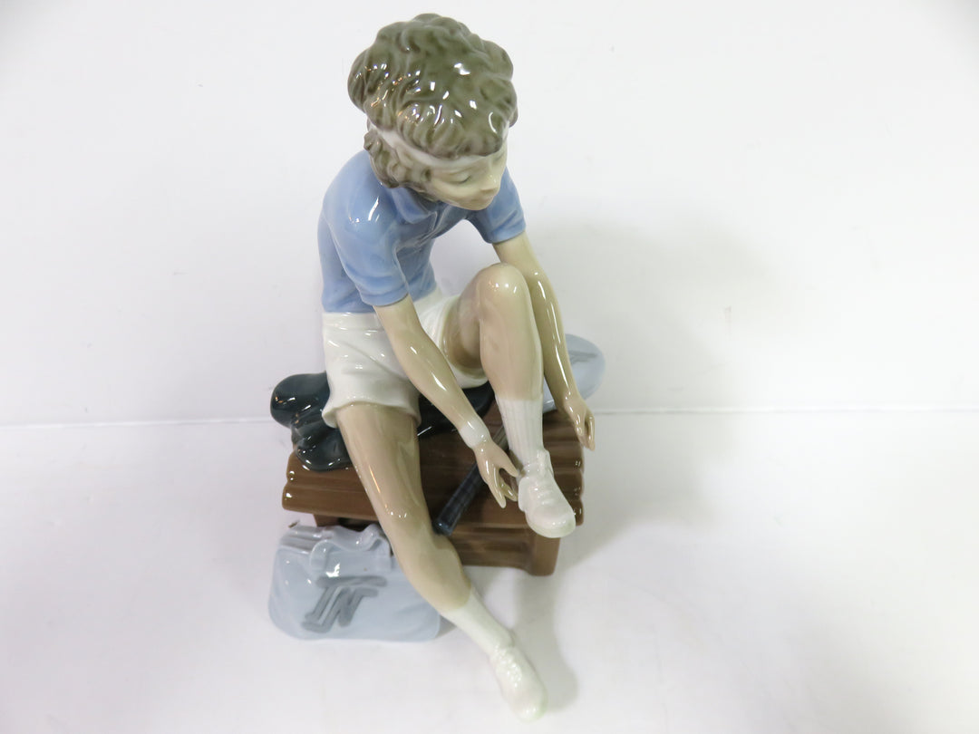 Nao Tennis Player Figurine