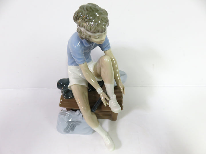 Nao Tennis Player Figurine