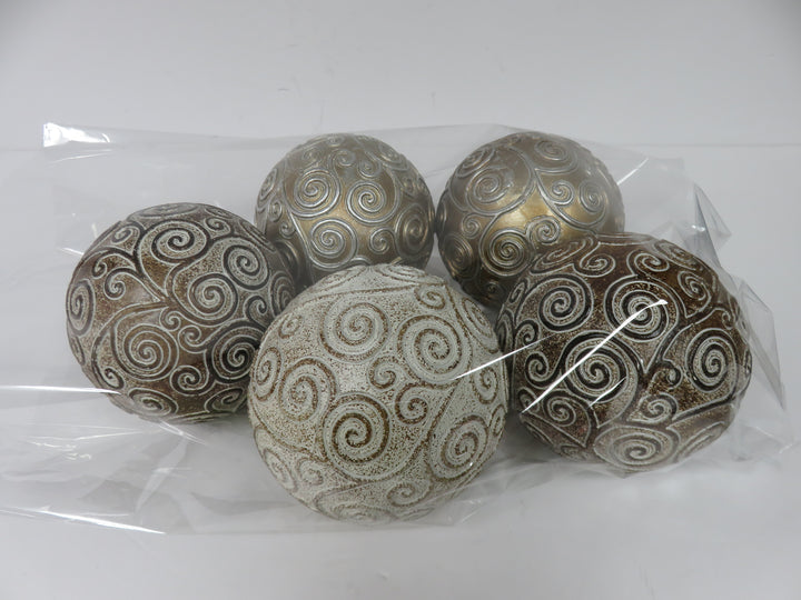 Scrolled Orbs