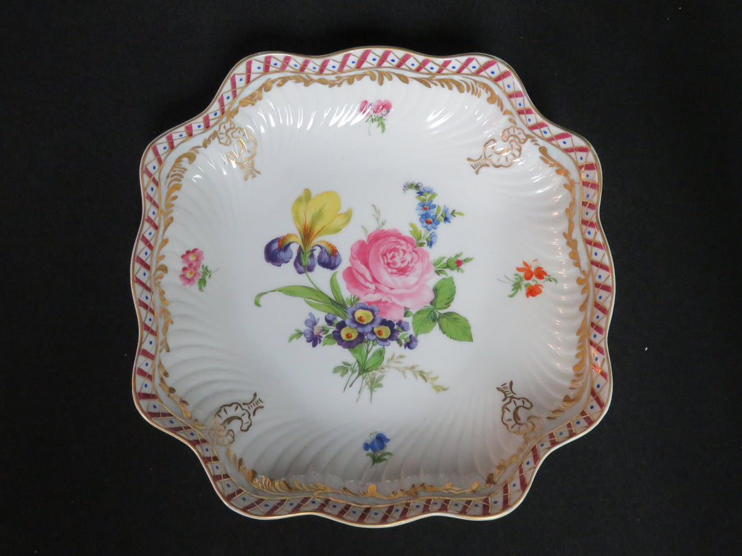 Heirloom by Toyo Shallow Bowl