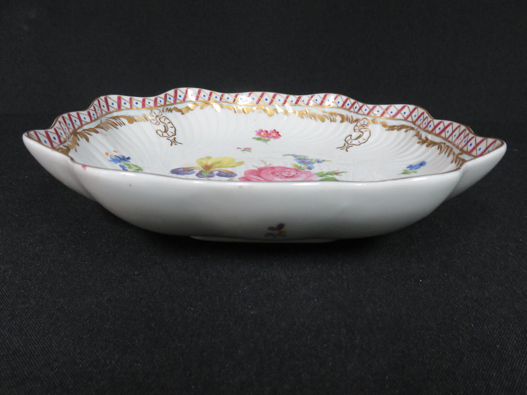 Heirloom by Toyo Shallow Bowl