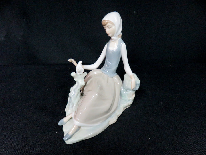 Lladró Figurine