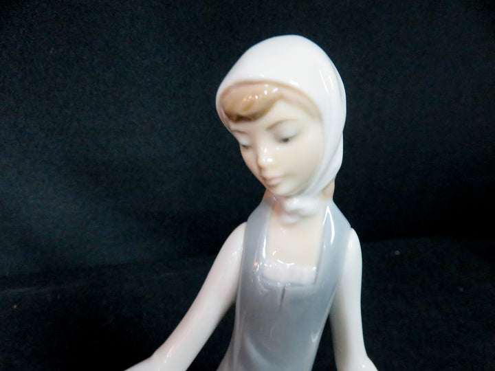 Lladró Figurine