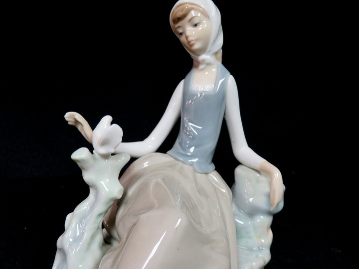 Lladró Figurine