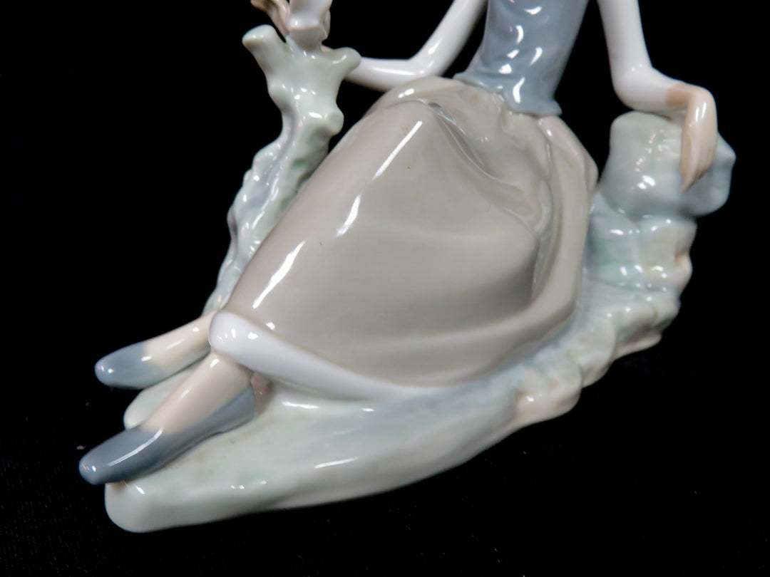 Lladró Figurine