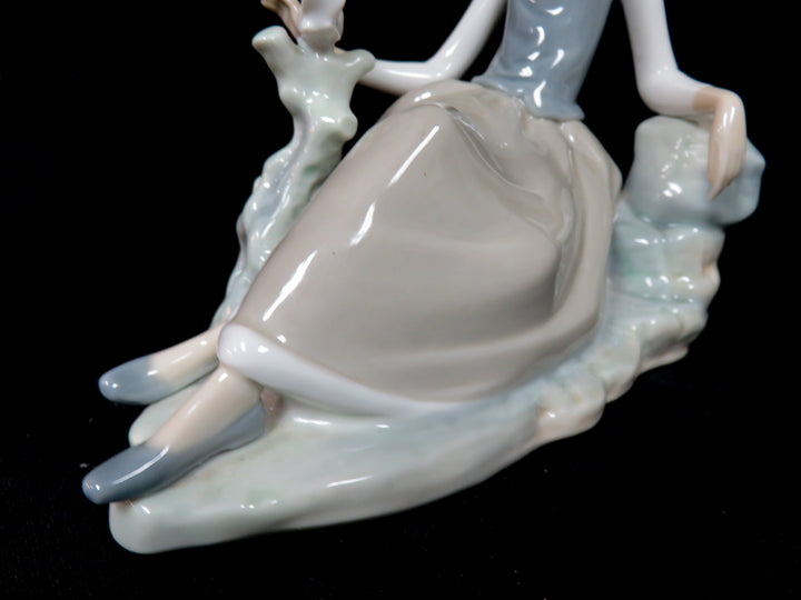 Lladró Figurine