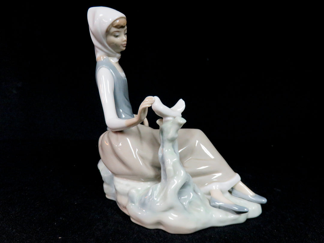 Lladró Figurine