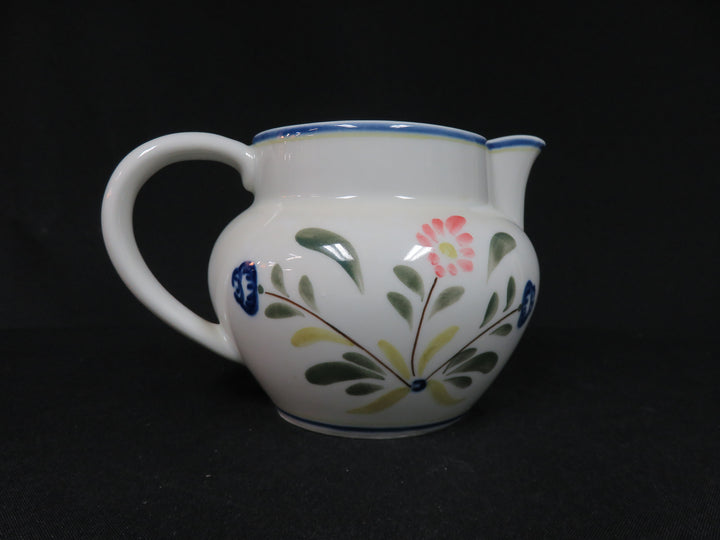 Viana do Castelo Pitcher