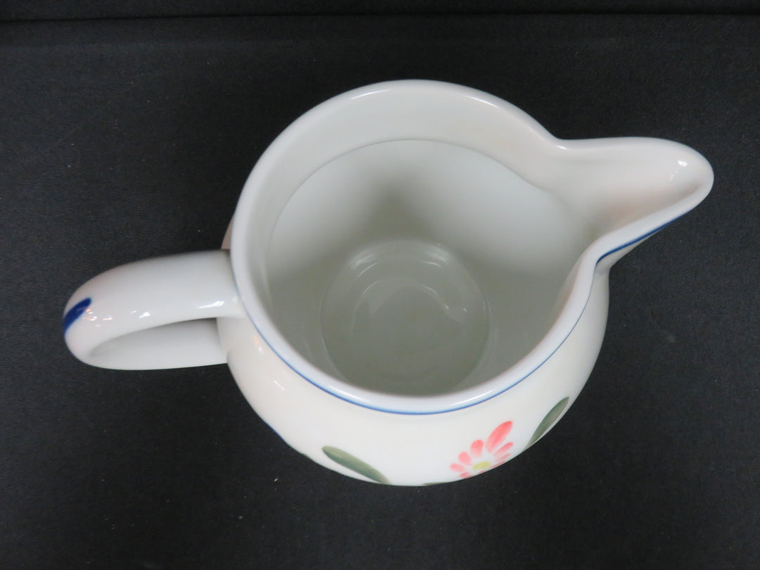 Viana do Castelo Pitcher