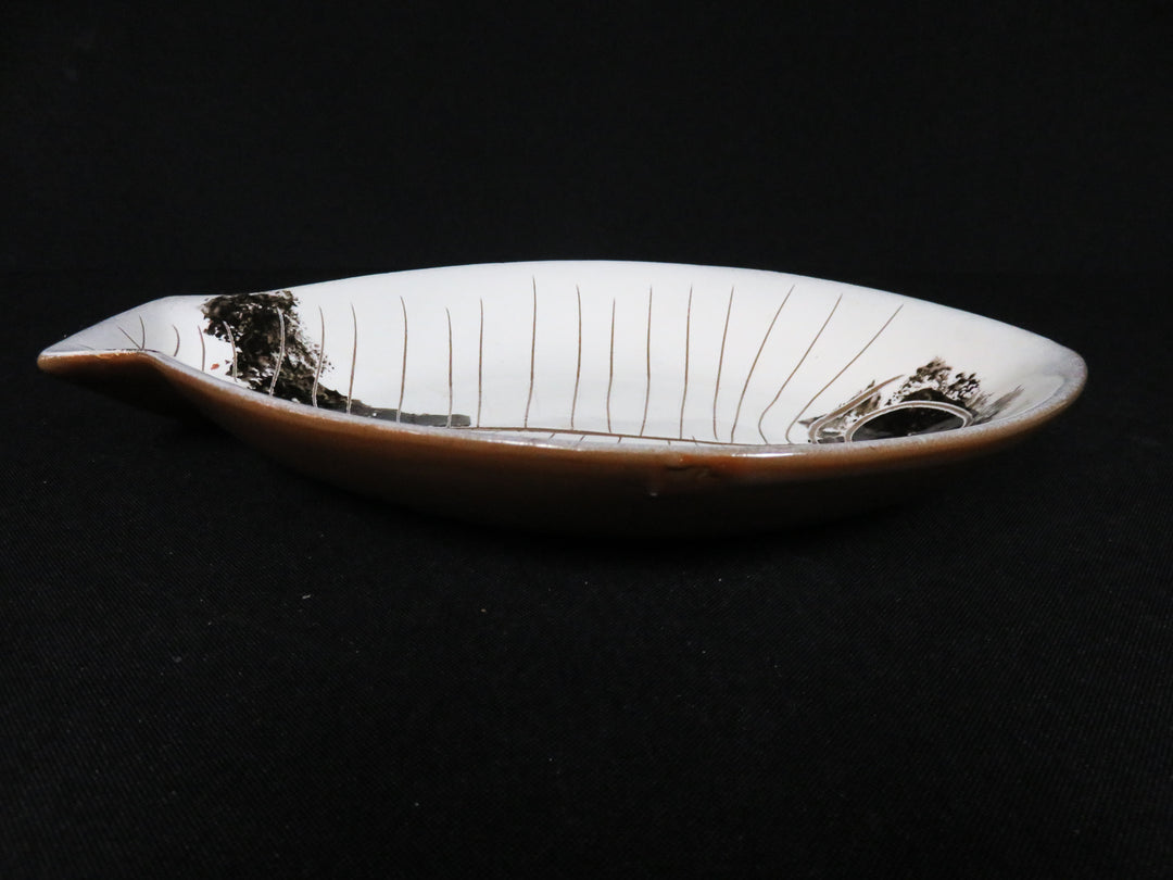 MCM Tackett/Fujita Fish Dish