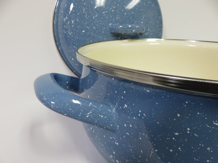 Covered Stockpot