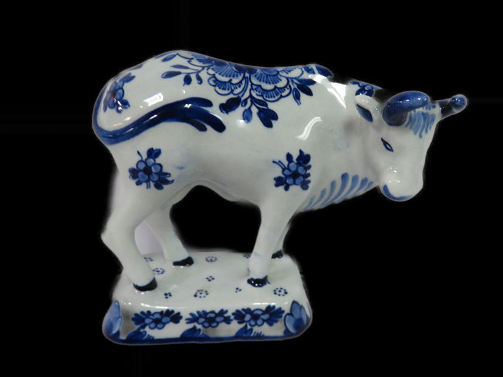 Delft Bull Figurine