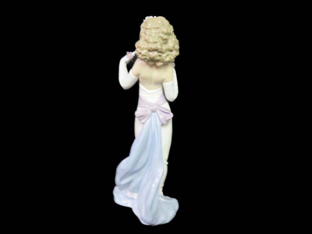 Lladró Figurine