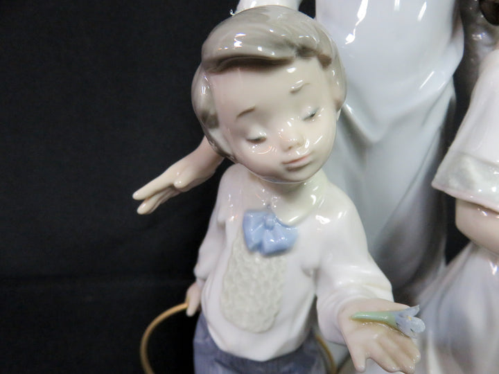 Lladró Figurine