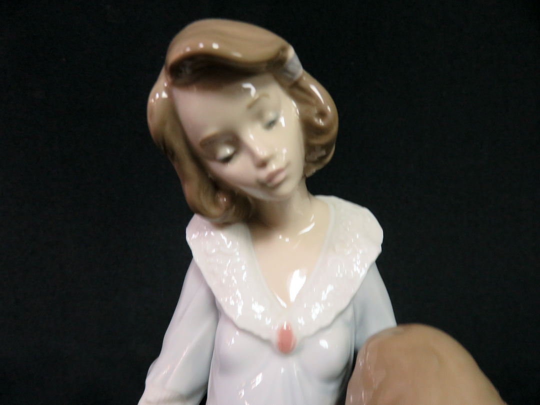 Lladró Figurine