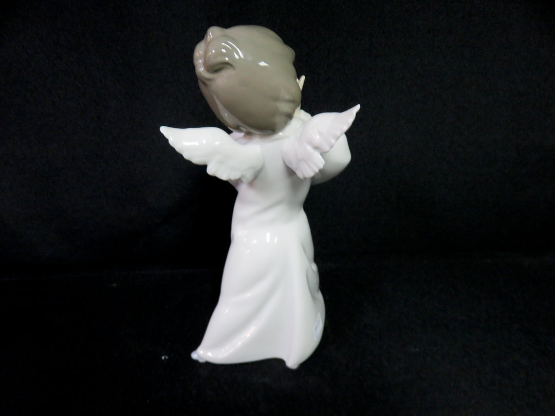 Lladró Figurine