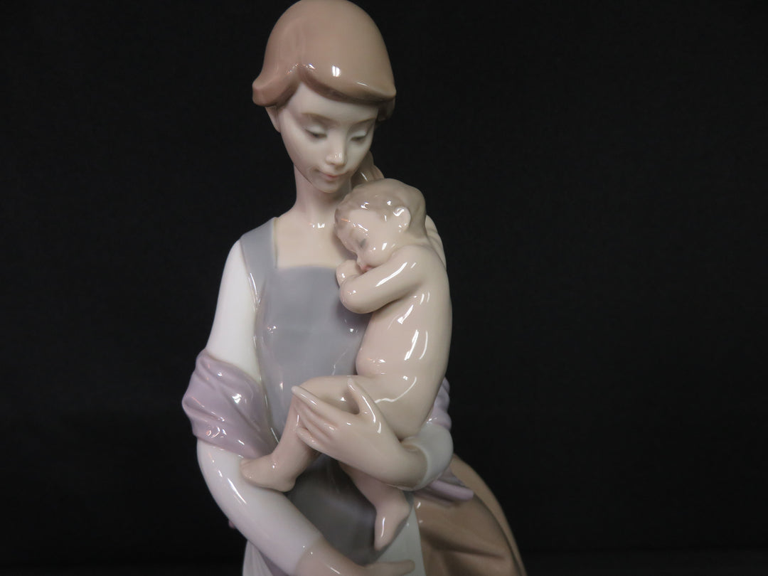 Lladró Figurine