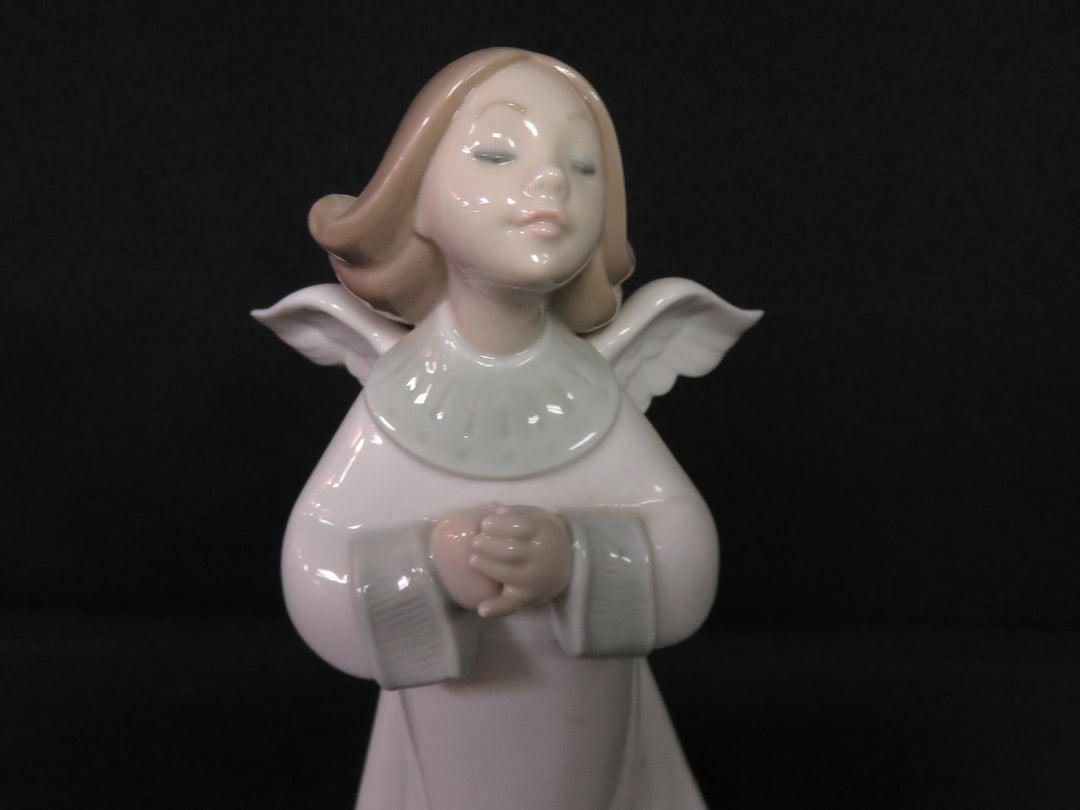 Lladró Figurine