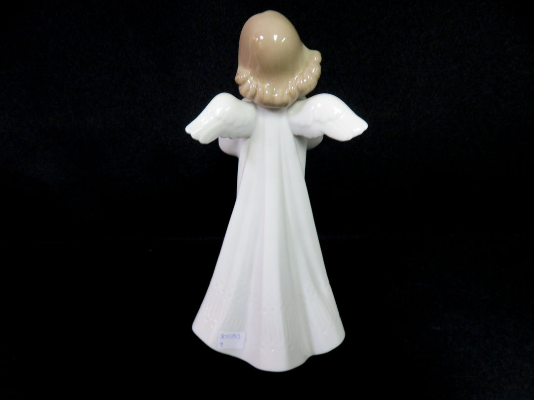 Lladró Figurine