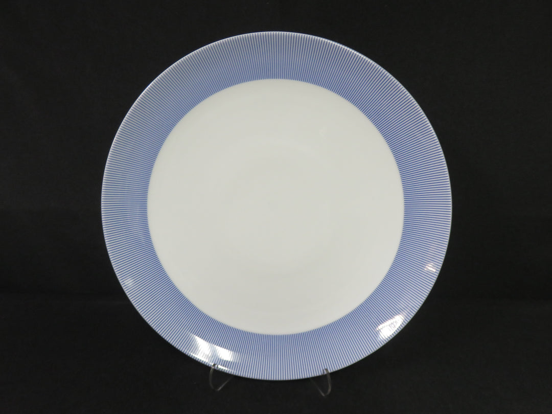 Crate & Barrel Serving Plate
