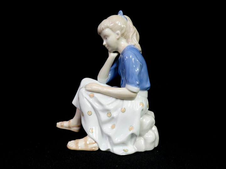 Andrea by Sadak Figurine