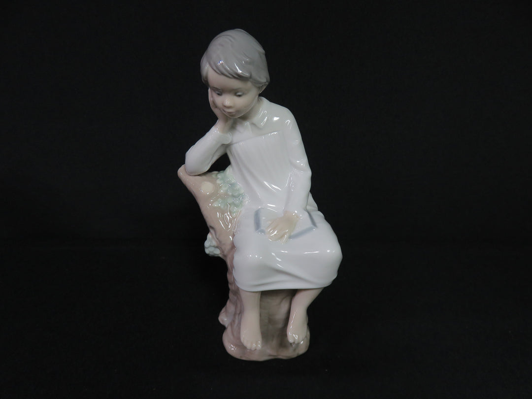 Lladró Figurine