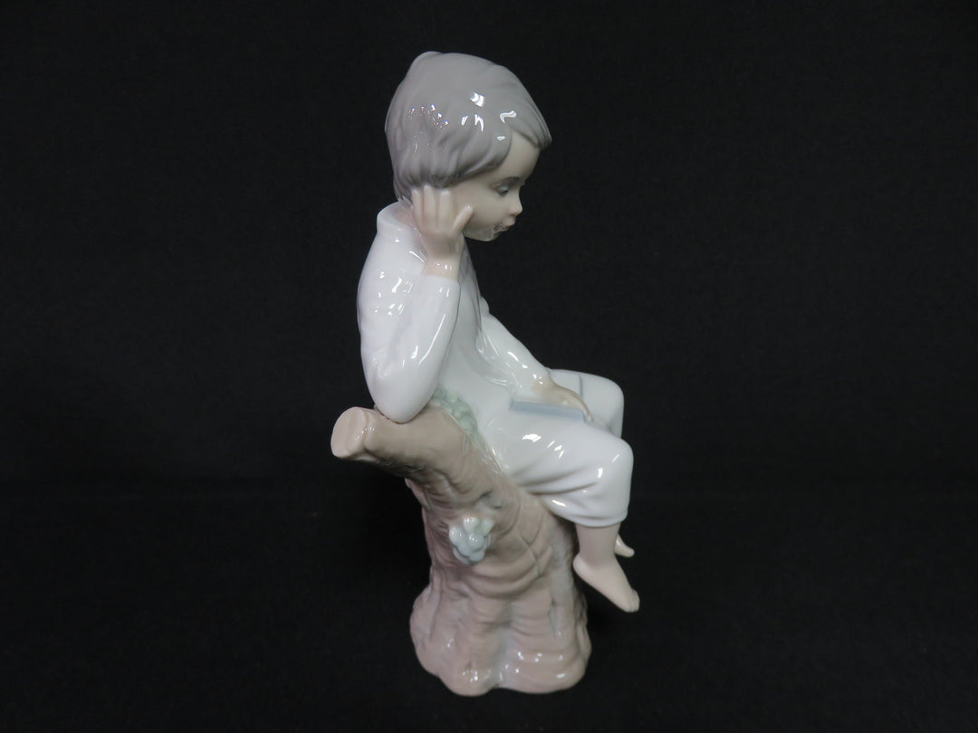 Lladró Figurine