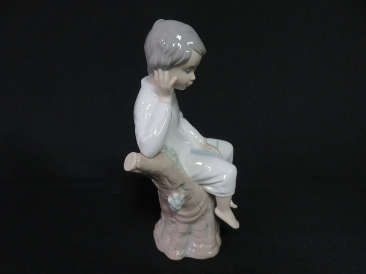 Lladró Figurine