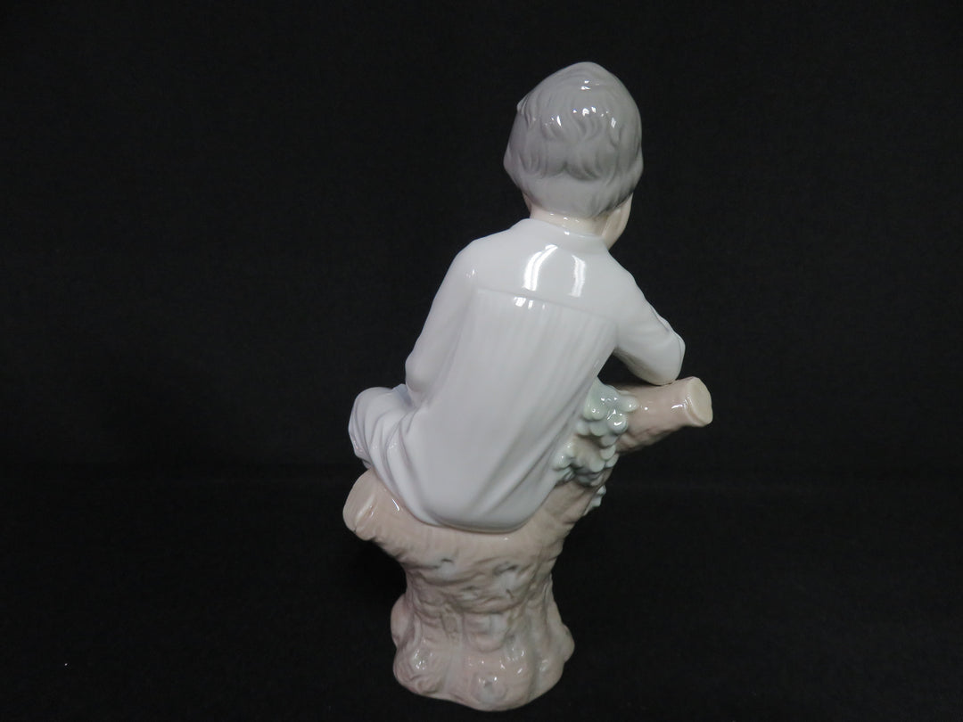 Lladró Figurine