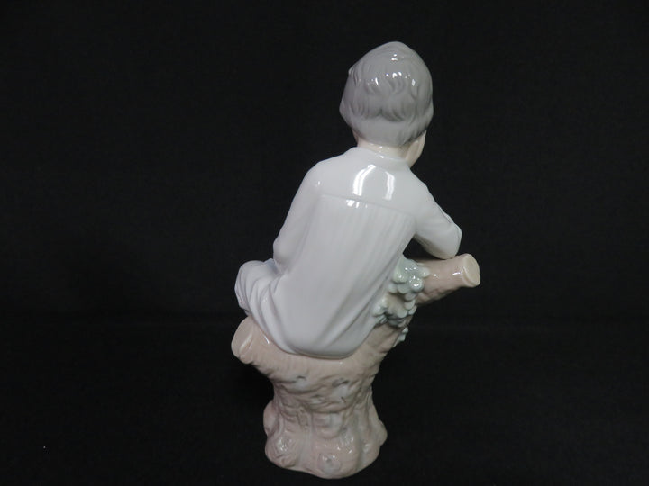 Lladró Figurine
